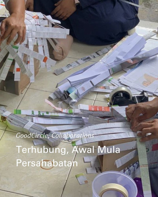 Terhubung, Awal Mula Persahabatan